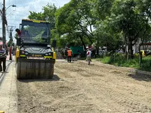 ¡Adiós, huecos! Alcaldía de Cali intensifica trabajos en el barrio El Diamante para recuperar sus calles