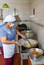 Gestora comunitaria que convierte la adversidad en solidaridad: la historia detrás del comedor comunitario de Liliana Quiroz López