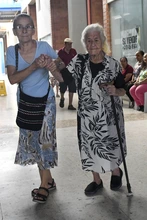 En Cali 14.000 personas mayores de 80 años ya empezaron a recibir el incremento de Colombia Mayor