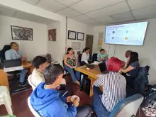 Doce instituciones reciben visitas técnicas para evaluar la calidad educativa