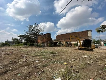 El centro de Cali ya luce distinto con más de 11.000 metros cuadrados recuperados, 1.400 metros cúbicos de residuos recogidos y 60 luminarias habilitadas