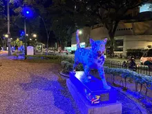 El azul brillará en nueve hitos ornamentales de Santiago de Cali para celebrar el Día del Padre