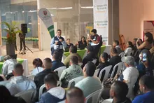Feria Más Empleo Cali para agentes de tránsito