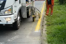 En el primer semestre de 2024 se demarcaron en Cali más de 168 mil metros lineales de vías 