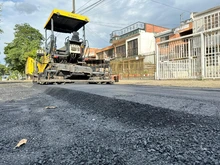 Alcaldía de Cali destina más de $3.400 millones para mejorar vías en 95 barrios