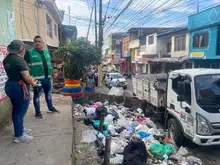 La renovada imagen del barrio Cortijo tras un masivo operativo de limpieza en un punto crítico de basuras