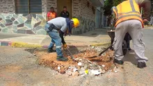 Alcaldía de Cali tapó enorme hueco que afectaba a los vecinos del barrio Olaya Herrera y continúa diciendo #ChaoHueco en Cali