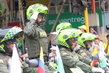 Cali se llenó de patriotismo: el 20 de julio miles de personas  acompañaron el desfile de la Fuerza Pública