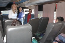 Vuelven los estudiantes a las aulas con la garantía de contar con transporte y alimentación escolar
