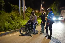 Se intensifican operativos de Movilidad en la vía al mar: los más sancionados son motociclistas