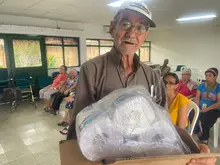 Cuidando a quienes nos cuidaron: entrega de más de 200 kits de aseo en el Hospital Geriátrico de San Miguel