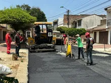 Barrio Pampalinda dice #ChaoHueco: inició la pavimentación de una de sus vías más importantes