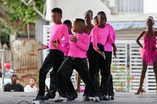 El Bulevar de Oriente se vistió de salsa