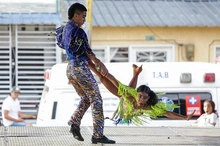 El Bulevar de Oriente se vistió de salsa