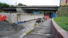 Restauración puente contiguo al Club Colombia 