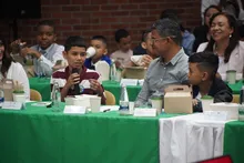 Con compromisos contundentes, 31 niños y niñas migrantes y víctimas del conflicto armado gobernaron como el Primer Gabinete Distrital Infantil