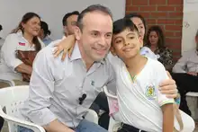 Alcaldía de Cali entrega la primera de 14 modernas bibliotecas escolares en  las que se están invirtiendo $1100 millones