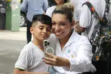 Alcaldía de Cali entrega la primera de 14 modernas bibliotecas escolares en  las que se están invirtiendo $1100 millones