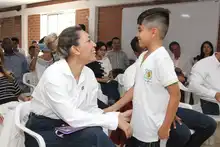 Alcaldía de Cali entrega la primera de 14 modernas bibliotecas escolares en las que se están invirtiendo $1100 millones