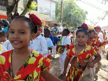 ¡Un viaje por Colombia en la Institución Educativa Oficial Villa del Sur! Estudiantes deslumbran con el Festival de la Diversidad Cultural