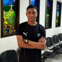 Cali reconstruye vidas: Michael consigue trabajo tras superar secuelas del conflicto armado