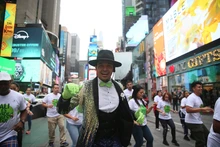 Cali lanzó su campaña de promoción de destino en Nueva York con pantallas en Times Square y bailes de salsa con el campeón mundial
