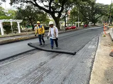 Cali recupera sus vías con innovación: conozca la geomalla biaxial que asegura calles más duraderas y menores costos