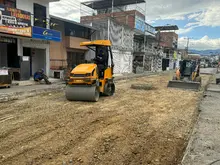 Alcaldía de Cali inicia octubre con más de 60 kilómetros de vías recuperadas en tiempo récord