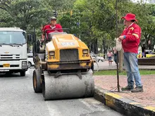 Eliminan cientos de huecos en la Avenida Sexta Norte gracias al equipo ‘ERI’ de la Secretaría de Infraestructura
