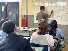 La Institución Educativa Oficial Antonio José Camacho contará con la primera aula escolar en Colombia para el aprendizaje de vehículos eléctricos