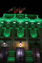 La ‘sucursal del cielo’ se ilumina de verde en homenaje a la COP16