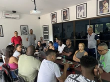 Equipo artístico del ‘Salsódromo 2024’ en la sede oficial de Corfecali (avenida 2N # 48-02).