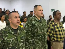 Así se construye una ciudad con oportunidades: más de 100 jóvenes víctimas del conflicto armado recibieron sus libretas militares