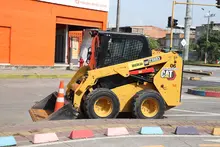 ¡Comprometidos con el cuidado del medioambiente! Cali cuenta con seis nuevos vehículos especializados para el servicio de recolección de basuras