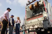 ¡Comprometidos con el cuidado del medioambiente! Cali cuenta con seis nuevos vehículos especializados para el servicio de recolección de basuras