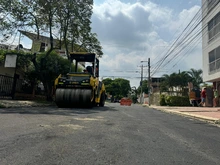 Alcaldía de Cali sigue barrio adentro y recupera vía abandonada hace 2 años en el barrio Vipasa