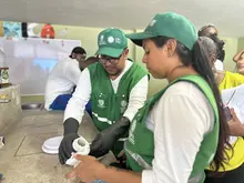 ‘Promotores Mi Cali Bella’ impulsan la conciencia ambiental y el emprendimiento juvenil con talleres educativos en la ciudad