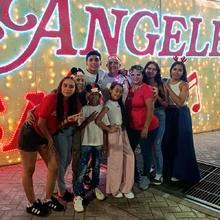 Las familias en Cali comparten y gozan el ‘Alumbrado Navideño’