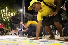Inician las novenas y shows de gestores culturales en el marco del Alumbrado Navideño de 2024 ‘Cali le canta a la Navidad’ 