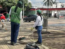 ‘Promotores Mi Cali Bella’ restauran áreas externas del Pascual Guerrero, tras los actos de vandalismo durante la final de la Copa BetPlay