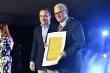 Conoce a los ganadores de los premios Alfonso Bonilla Aragón 2024, a lo mejor del periodismo caleño 
