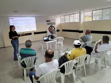 Socializaciones a líderes y comunidad - Comuna 8