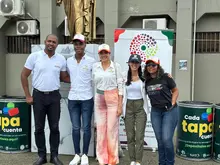 Alcaldía de Cali entrega 1.000.053 tapas plásticas a fundación de Buenaventura: ¡cada tapa cuenta para el mural más grande del mundo!