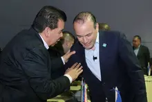 Alcalde Alejandro Eder anuncia millonario plan de inversión social  contra la violencia en Cali