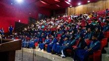 56 jóvenes de ‘En La Buena’, el programa de prevención de violencia de la Alcaldía de Cali, se graduaron como bachilleres