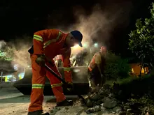 Cali recupera su malla vial las 24 horas: Secretaría de Infraestructura reactiva cuadrilla nocturna para tapar huecos sin afectar la movilidad