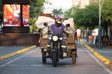 ¡Motocargueros en acción! Fundación Ciclos transforma el reciclaje con apoyo de la Alcaldía de Cali