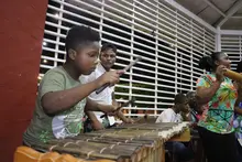 ¡Recuperada la iluminación de 5 cuadras en el Barrio Pizamos I! Ahora cuenta con nuevas luminarias LED que garantizan mayor seguridad en el oriente de Cali
