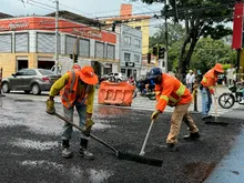 Más de 3.5 kilómetros de la Avenida Roosevelt quedarán libres de  huecos