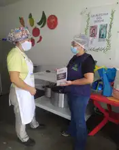 Programa de Comedores Comunitarios tiene supervisión permanente para garantizar raciones seguras y libres de contaminación